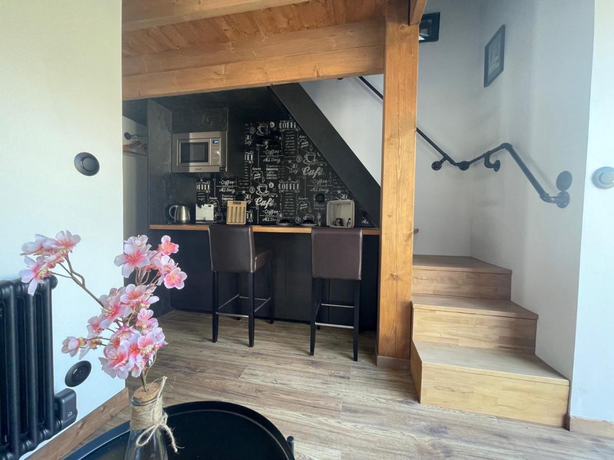 La Maison Du Pere Pilon Avec Petit Dejeuner Auvers-sur-Oise Exterior foto
